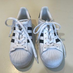 ADIDAS SUPERSTAR WHITE WOMEN'S TENNIS SHOES Size 5